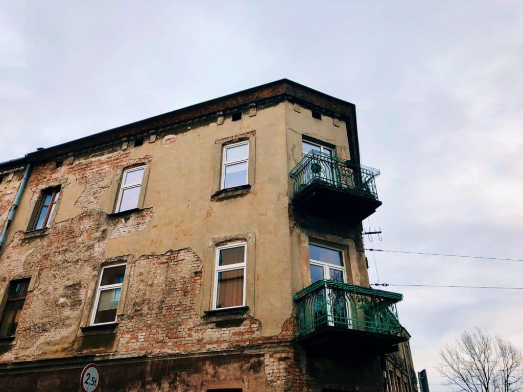 things to do in krakow old building