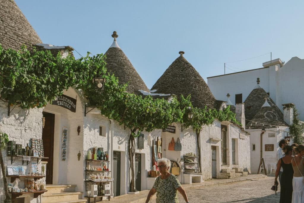 things to do in locorotondo puglia in italy